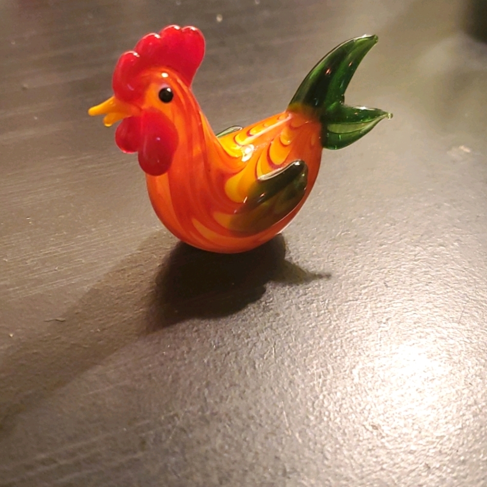 Glass figurine hen/rooster
